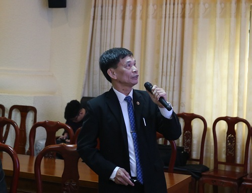 TS. Bùi Văn Can, Chủ nhiệm Khoa Kinh tế phát biểu tại Hội thảo